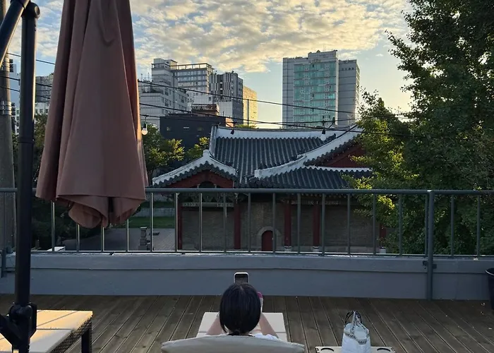 Stroll Seoul, Jongno, Dongmyo, Rooftop, Subway 2min, Luggage Storage Aparthotel
